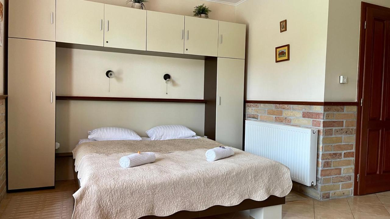 Gyula Var Panorama Apartman Exterior photo