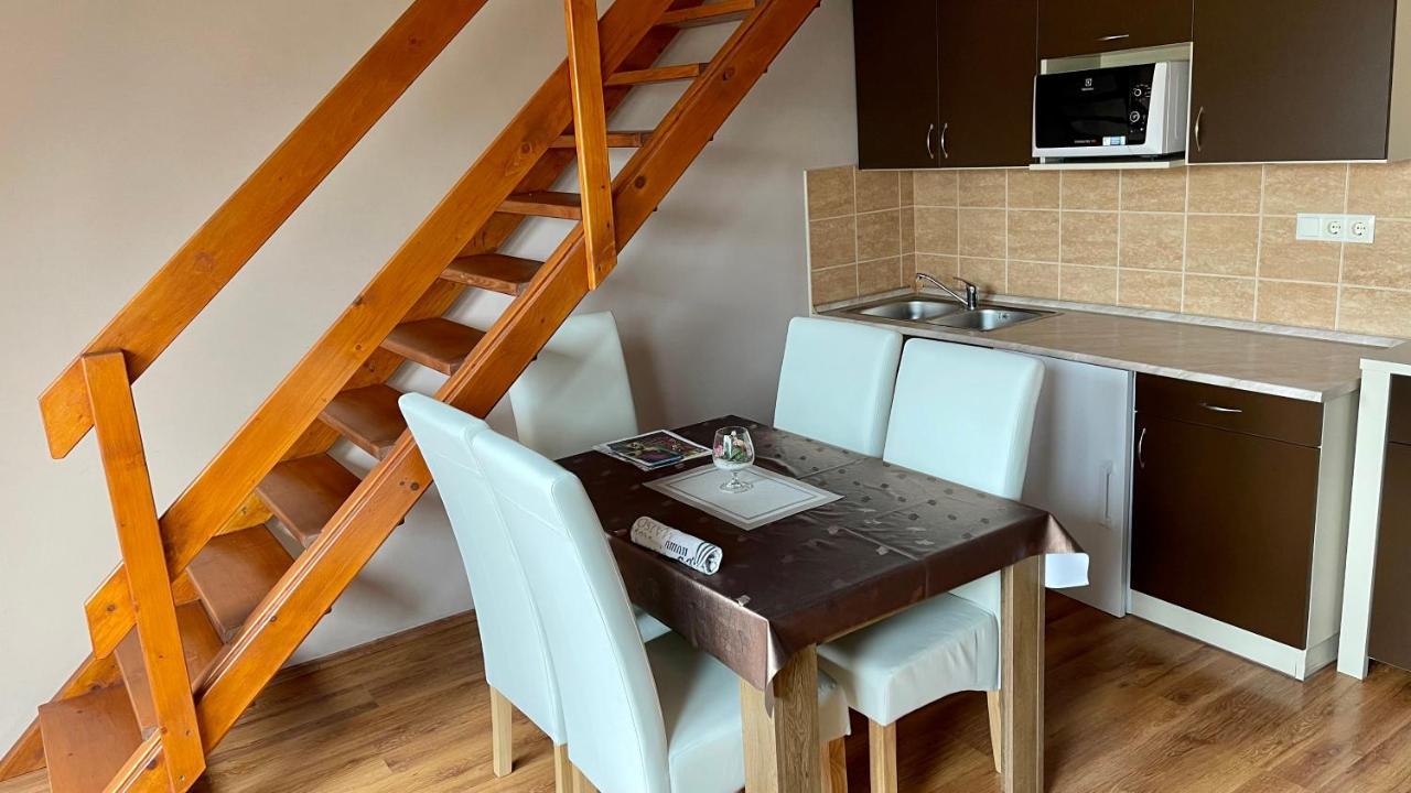Gyula Var Panorama Apartman Exterior photo